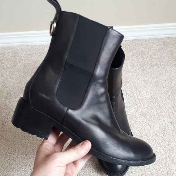 Cole Haan Shoes - COLE HAAN / 7 / Women's Air Evan Waterproof Leather Chelsea Booties - Black